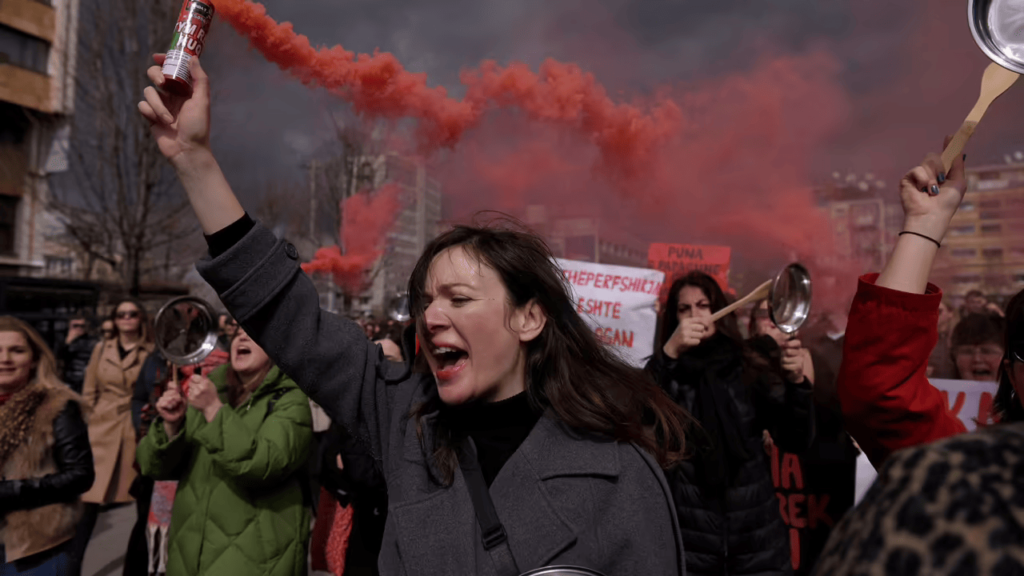 Manifestation à Pristina, au Kosovo, ce 8 mars 2023.